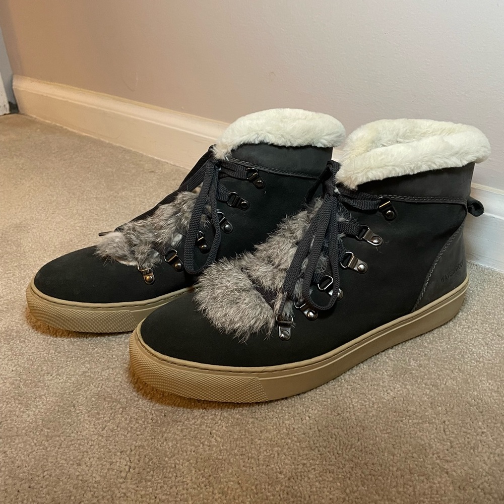 Cougar waterproof fully lined boots with rabbit fur